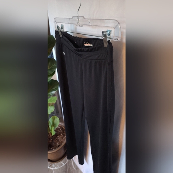 Under Armour Black Lounge Pants - size SM - Picture 5 of 7